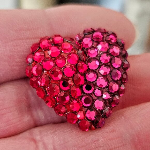 Vintage Richard Kerr Red and Pink Crystal Heart Brooch Pin - Picture 3 of 9